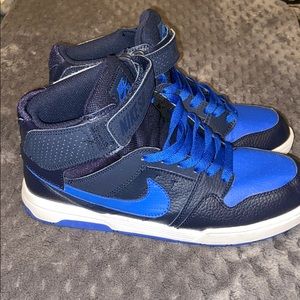 Nike Morgan Mid